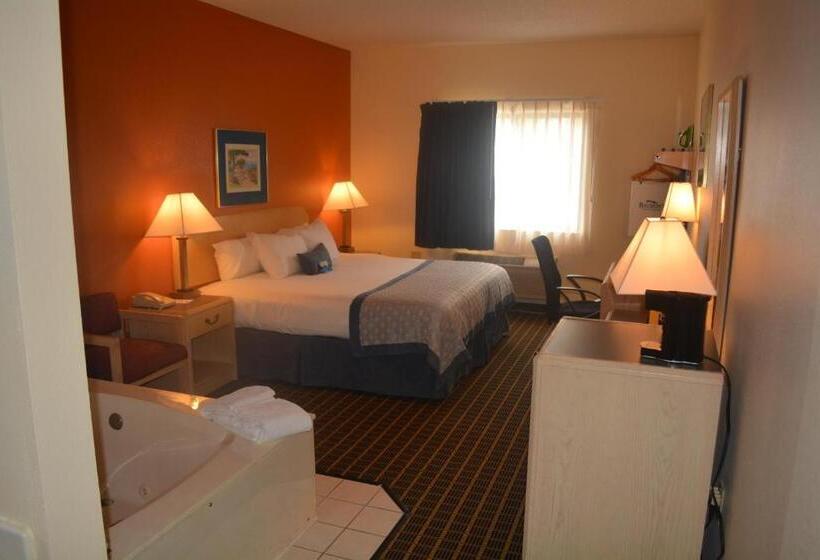 Номер Deluxe Кровать Кинг, Baymont By Wyndham South Haven