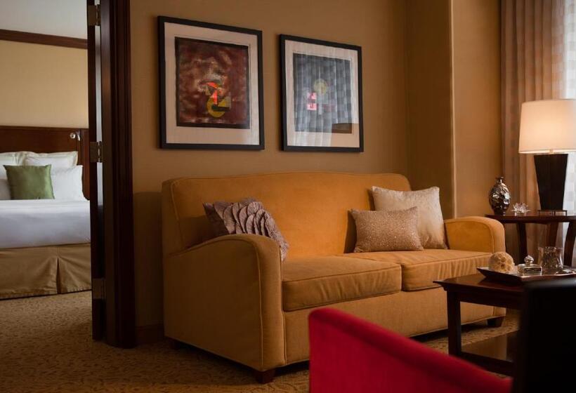 Люкс Вид на Реку, Hyatt Regency Coralville