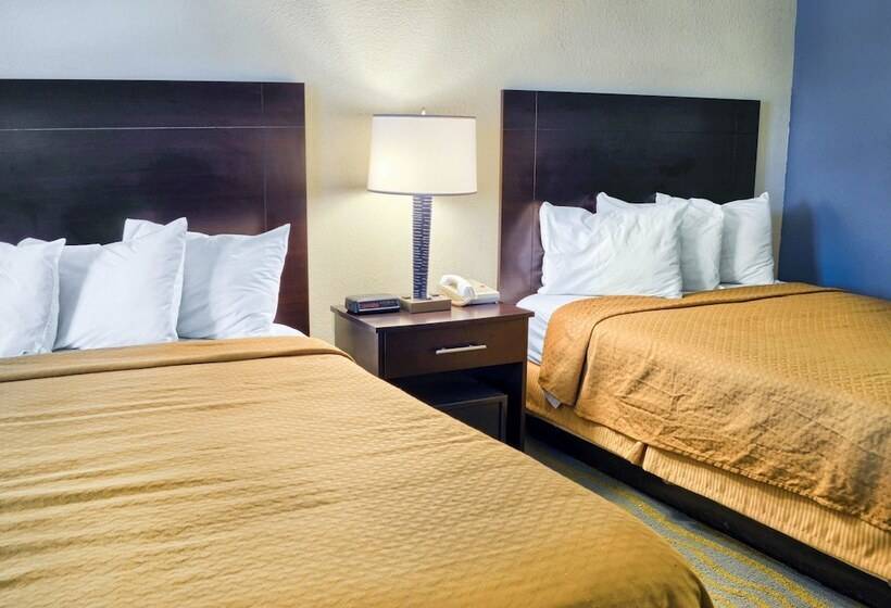 스탠다드 룸 더블 침대 2개, Quality Inn Thornburg