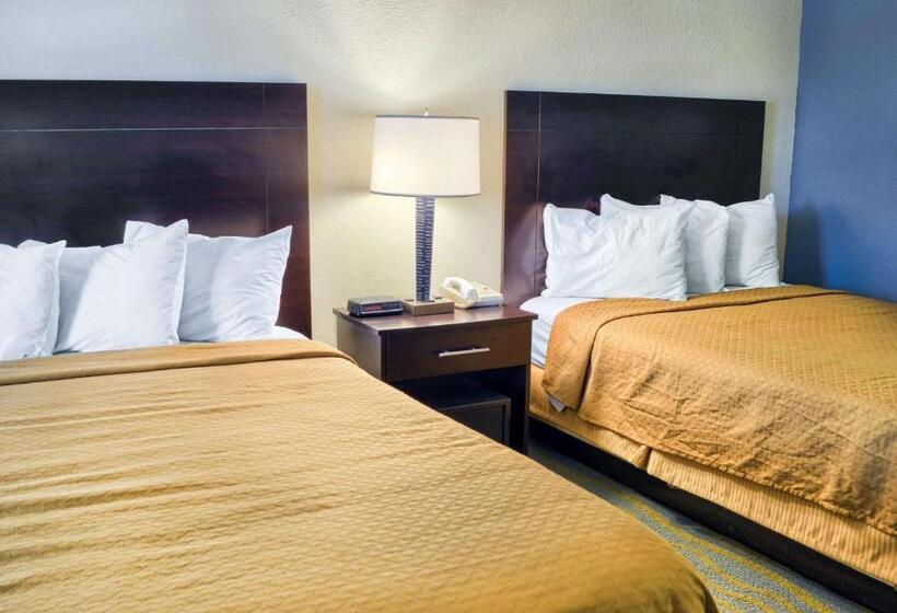 스탠다드 룸 더블 침대 2개, Quality Inn Thornburg