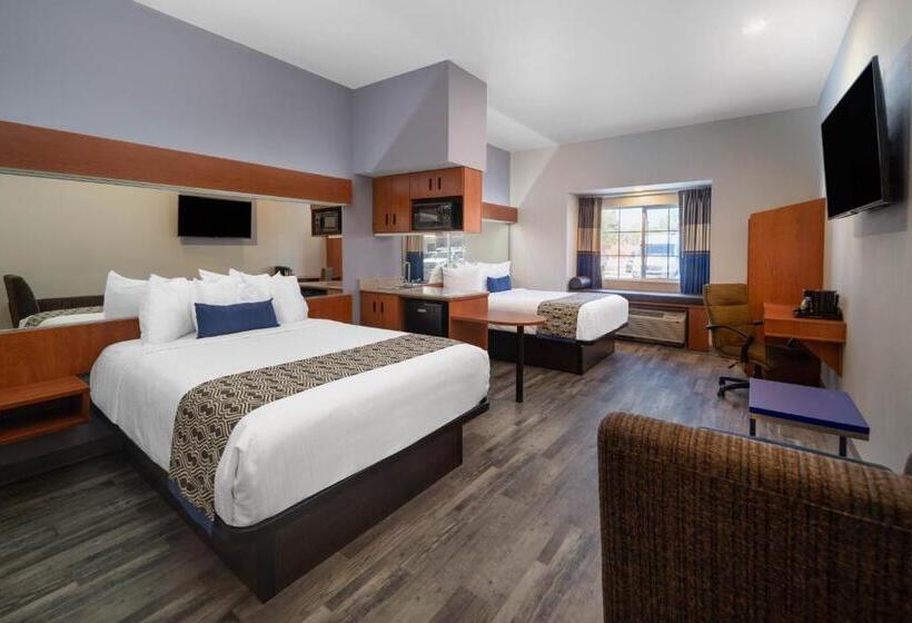 标准工作室, Microtel Inn & Suites By Wyndham Tracy