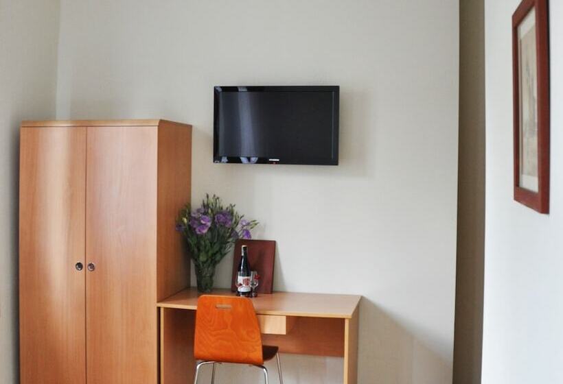 Номер Стандарт, Mały Kraków Apart