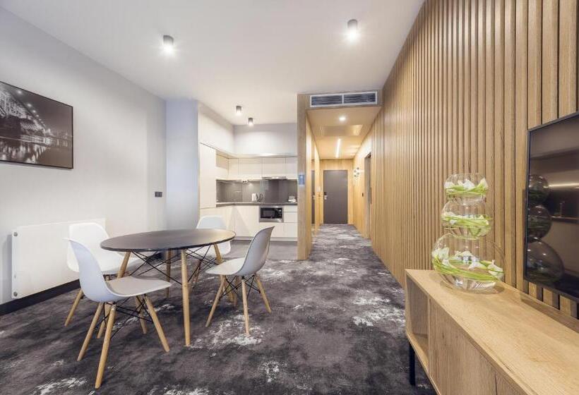 Полулюкс, Mamaison Residence Diana