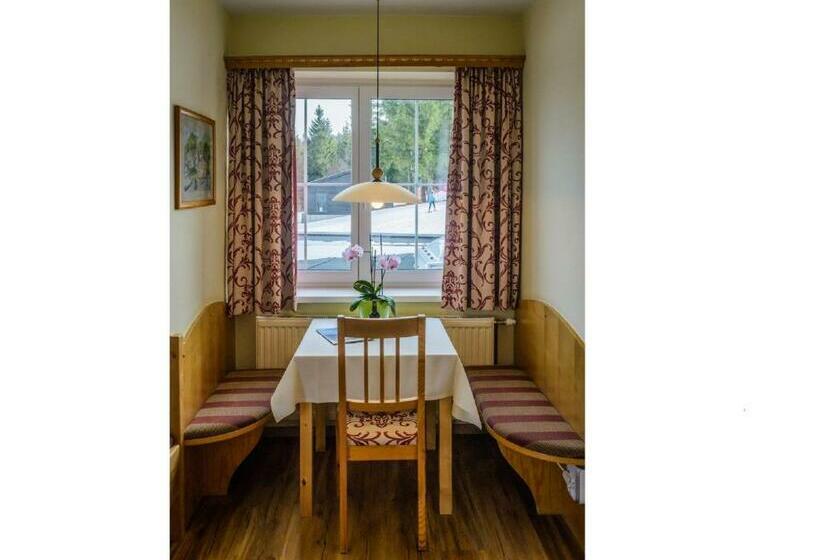 패밀리 룸, Alpenhotel Enzian