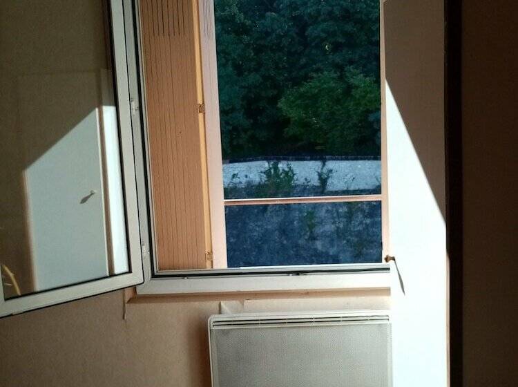 Номер Стандарт, Le Regina