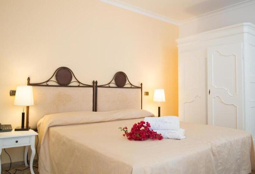 Номер Стандарт, Villa Enrica   Aeolian Charme