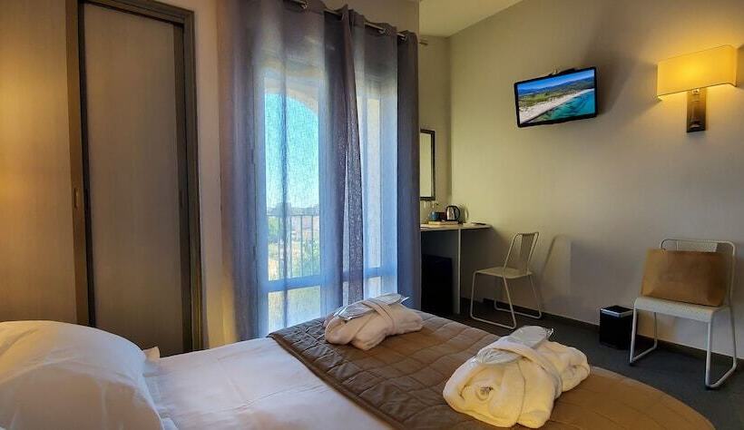 Номер Deluxe, Aleria Hotel Atrachjata