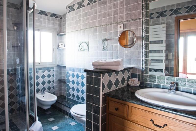 Номер Комфорт, Aleria Hotel Atrachjata