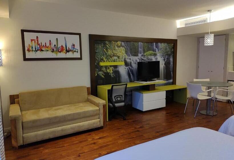 Family Suite, Bel Air Business Mexico City Wtc, Trademark By Wyndham