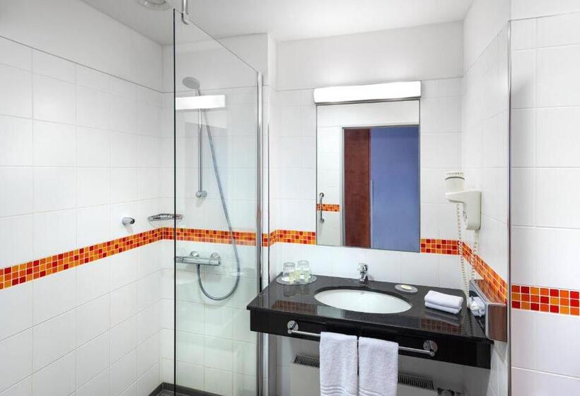 小型套房, Courtyard By Marriott Pilsen