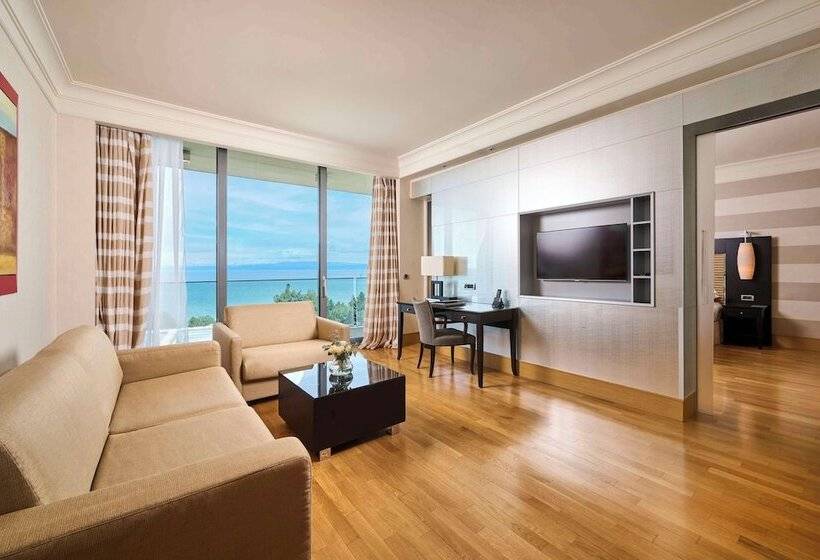 سوئیت اجرایی با چشم‌انداز دریا, Kempinski Hotel Adriatic Istria Croatia