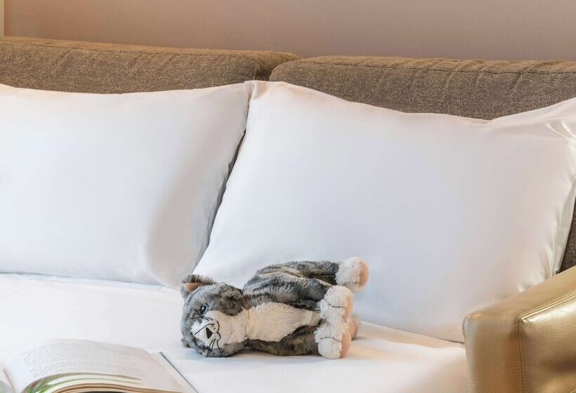 Номер Superior, Novotel Edinburgh Park