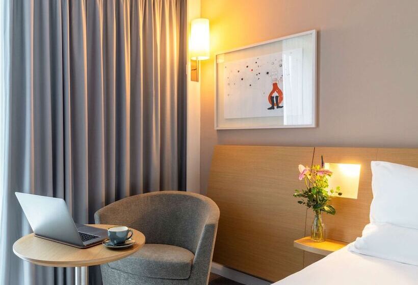 Номер Superior Адаптированный для Инвалидов, Novotel Edinburgh Park