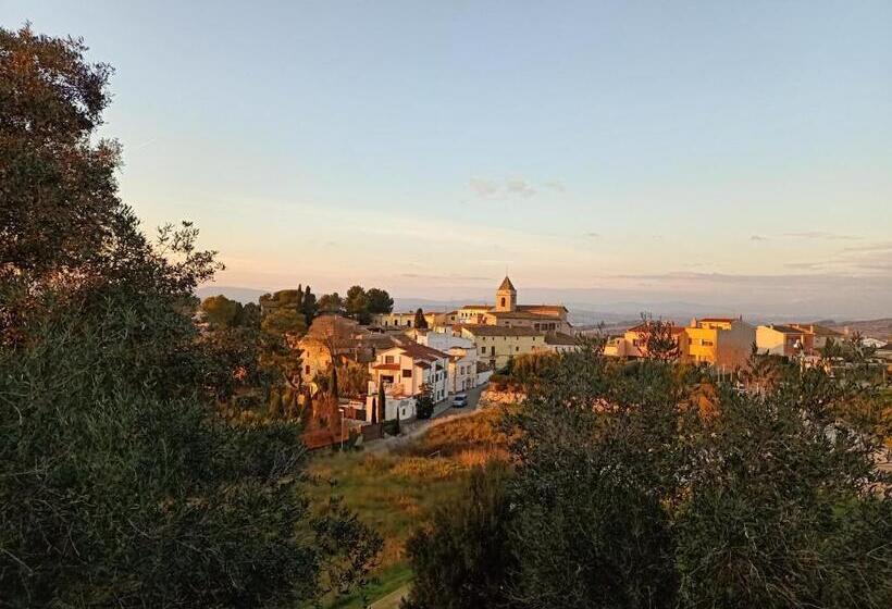 Четырехместный Номер Стандарт, Cal Mestre Casa Rural
