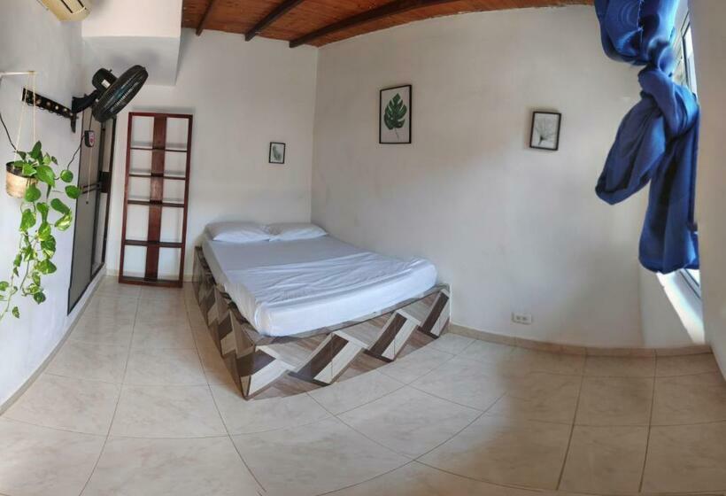 Номер Стандарт, Hostal Buena Vida
