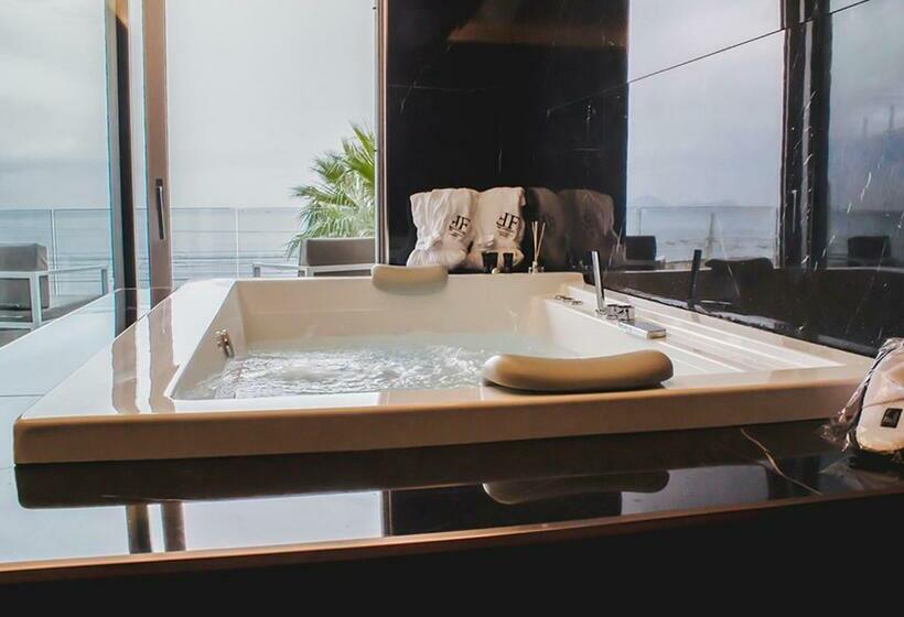 Люкс Кровать Кинг, & Resort Tre Fontane Luxury