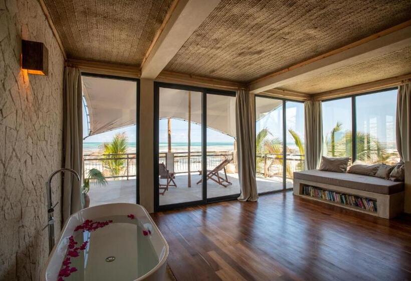 اتاق لوکس با بالکن و چشم‌انداز دریا, Passion Boutique Hotel Zanzibar   Adults Only