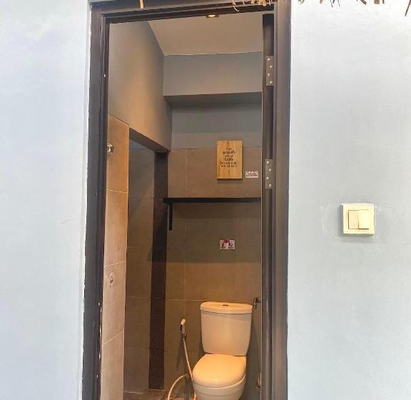 Кровать в Общей Комнате, The Jungle Hostel Canggu
