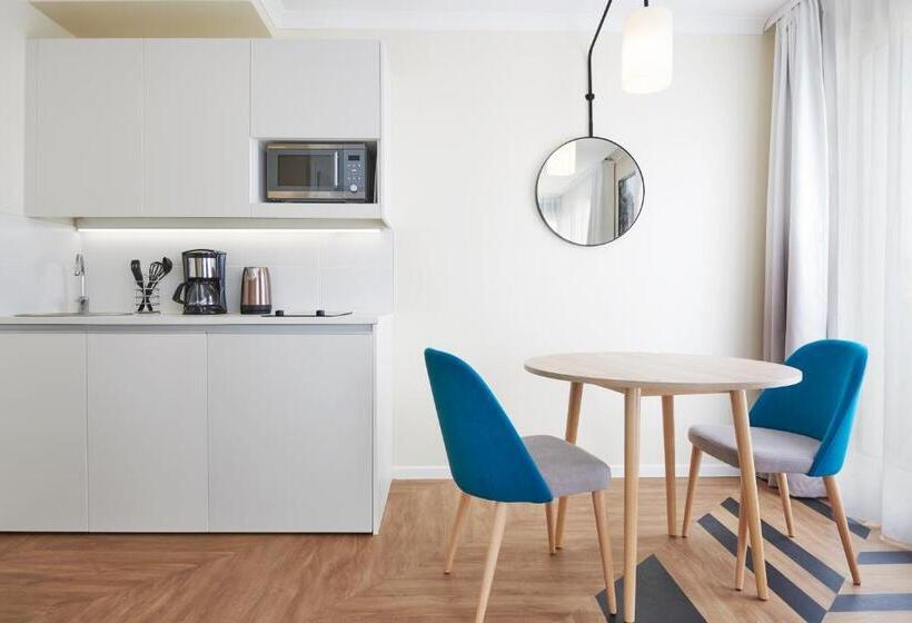 Студио Стандарт с Балконом, Aparthotel Adagio Porte De Versailles