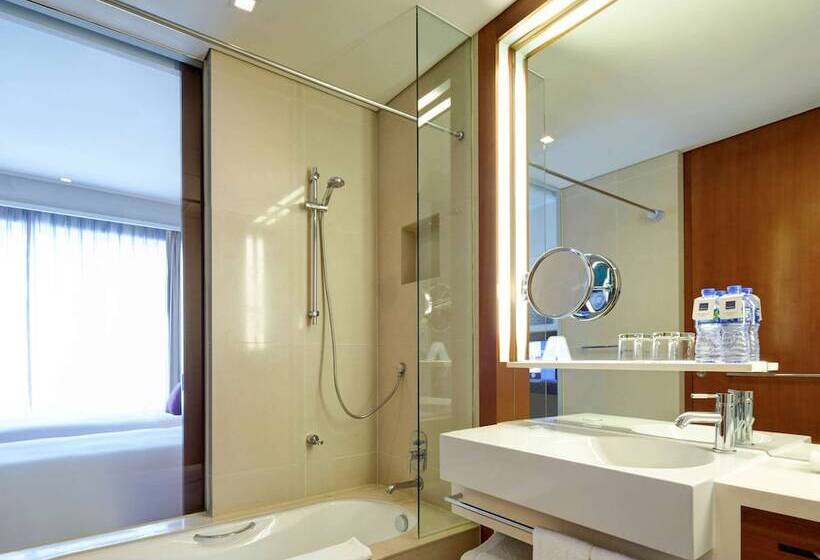 اتاق سوپریور, Novotel Citygate Hong Kong