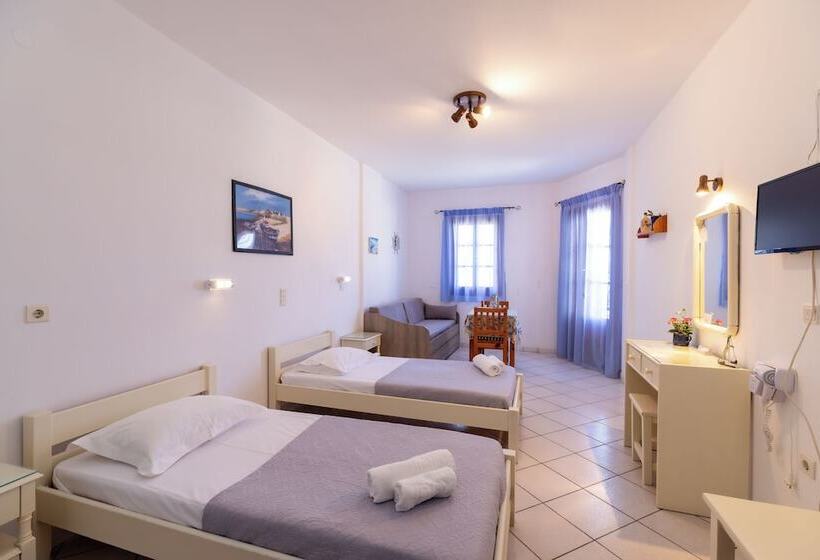 Triple Room Sea View, Froudi Rooms