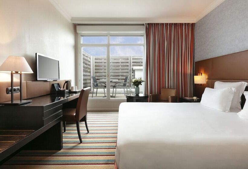 Номер Superior, Hôtel Barrière Le Grand Hôtel Enghien Les Bains