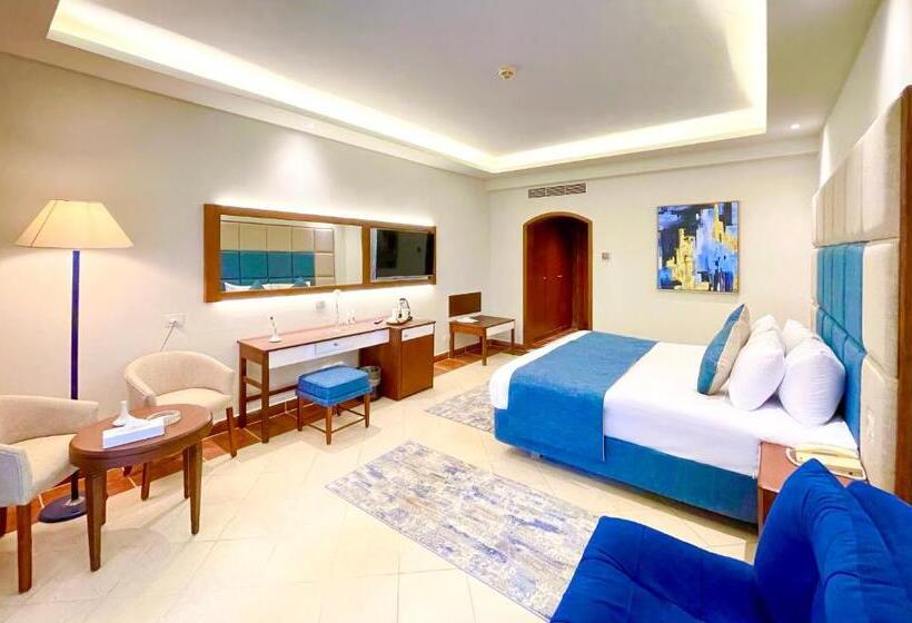 اتاق لوکس با چشم‌انداز دریا, Ivy Cyrene Island Aqua Park Resort