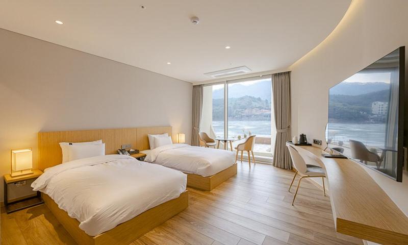 اتاق استاندارد با چشم‌انداز باغ, Gapyeong Hotel Suiteian