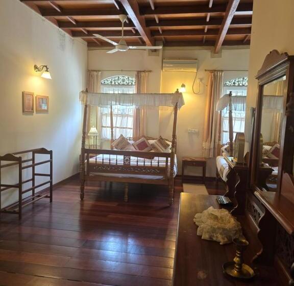 スーペリアールーム, Manor House Kandy