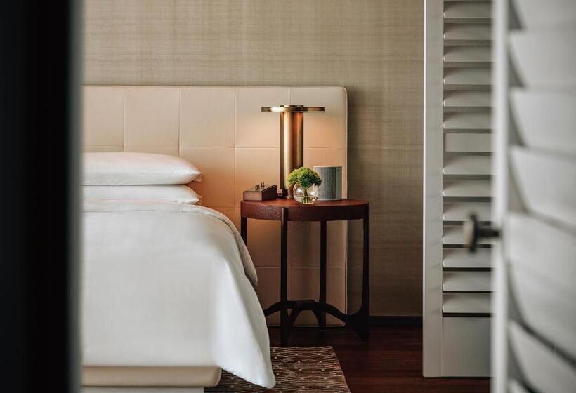 Номер Deluxe Кровать Кинг, 深圳湾安达仕酒店 Andaz Shenzhen Bay