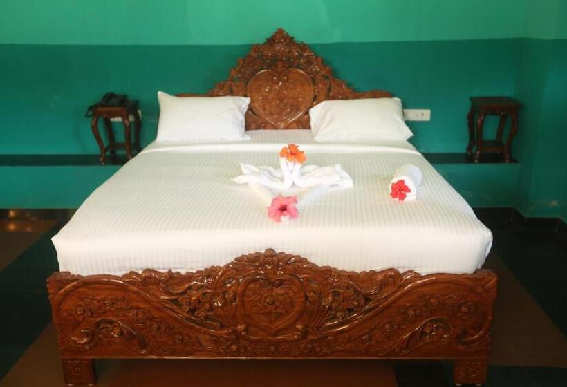 Люкс, Hillfort Hotels & Resorts Yelagiri