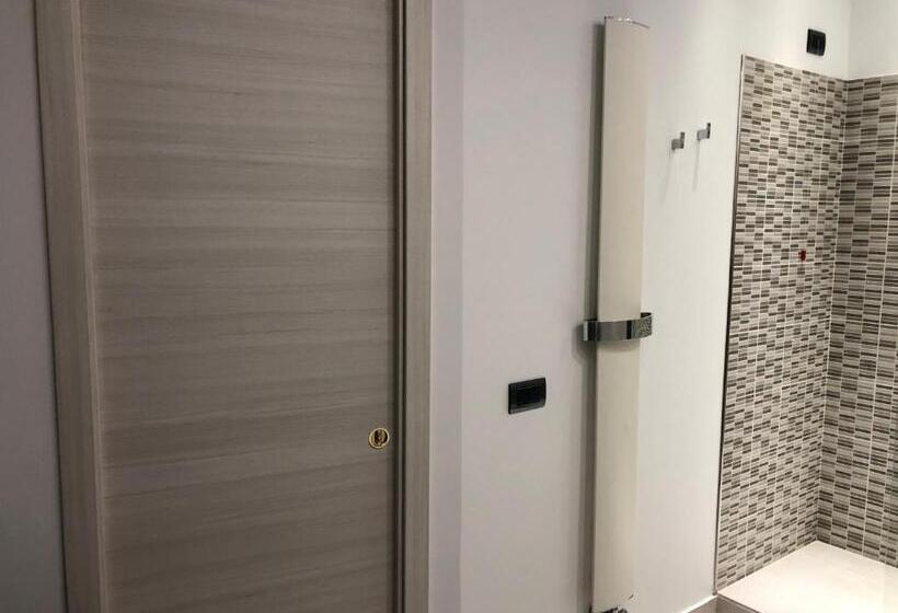 اتاق لوکس, B&b Rossini Luxury 2