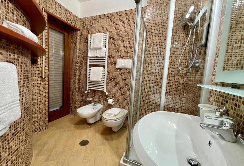اتاق لوکس, B&b Rossini Luxury 2