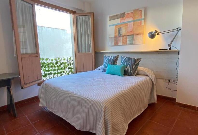 اتاق کلاسیک چهارنفره, Hostel Plaza Mayor Corredera