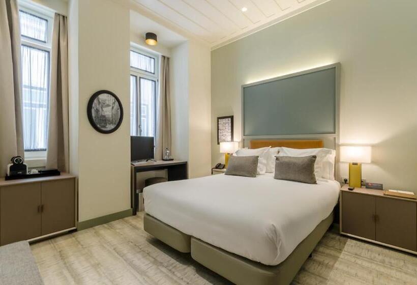 Quarto Familiar, Vincci Baixa