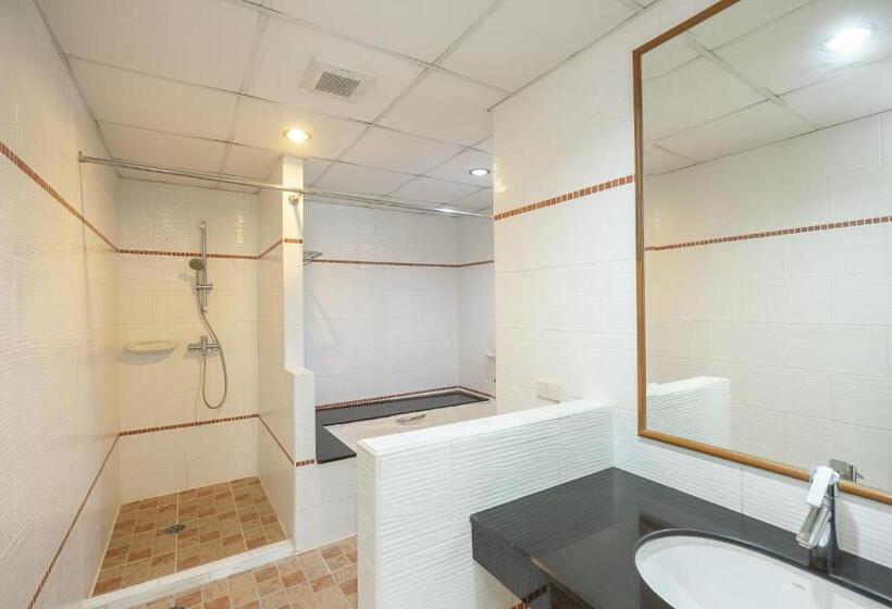 Полулюкс Вид на Бассейн, Bella Villa Cabana