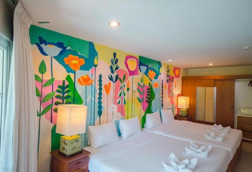 Номер Deluxe Вид на Бассейн, Bella Villa Cabana