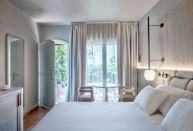 Номер Премиум Вид на Сад, Veridia Resort Sardinia, A Member of Radisson Individuals