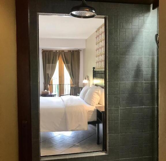 Люкс с Балконом, Ao Nang Colors Hotel   Aonang Beach