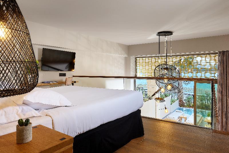 Люкс Вид на Море, Castello Infinity Suites   Adults Only