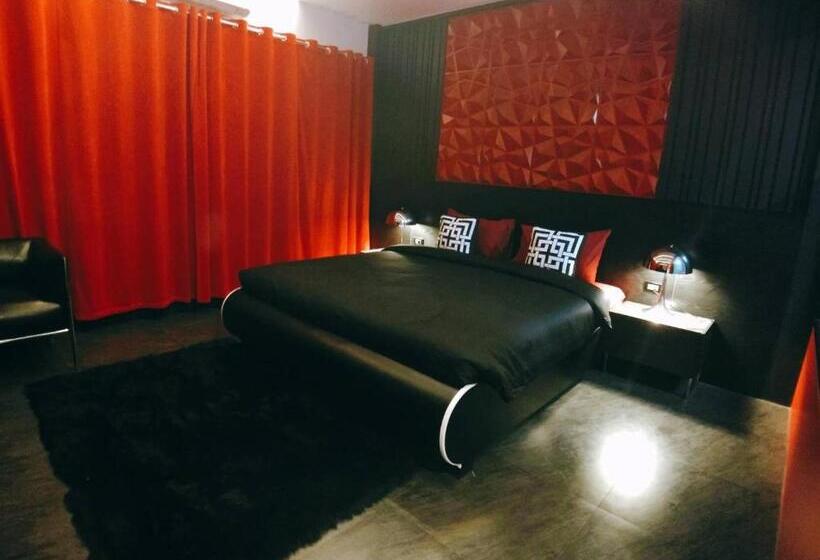 Номер Deluxe Кровать Кинг, The S24 Resort Buriram