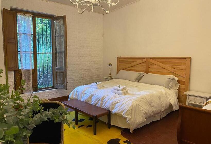 Номер Deluxe Кровать Кинг, Don Aniceto   Suites De Campo
