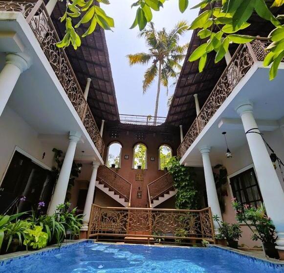 스탠다드 룸 킹사이즈 침대, Mandaram Villas