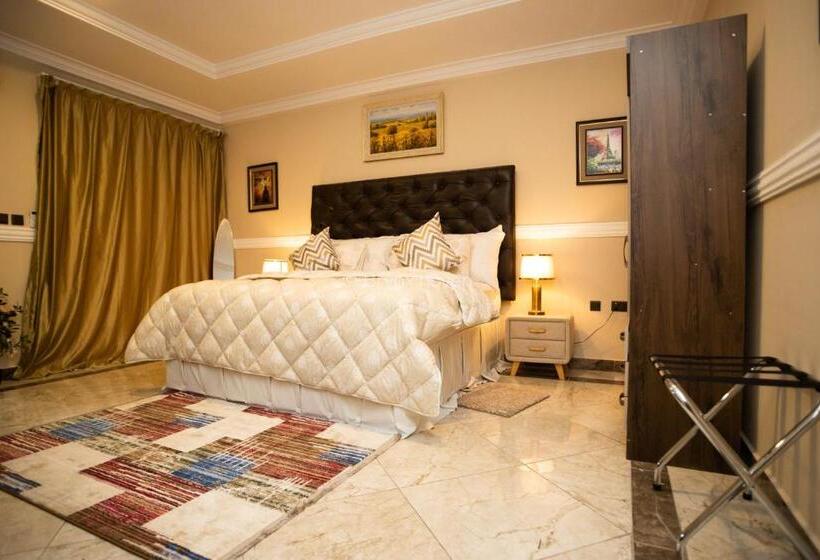 Президентский Люкс, Brynx Haven   Cape Coast