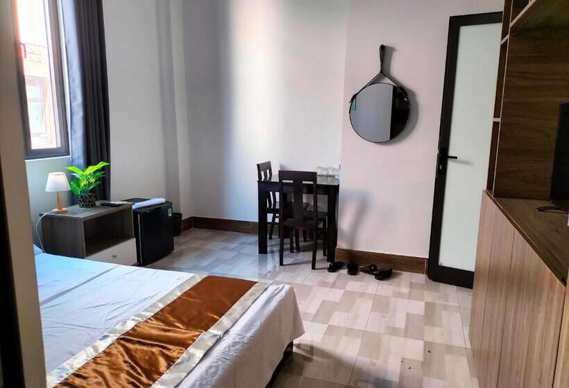 デラックスルーム, Hoa Mai Plus Hostel