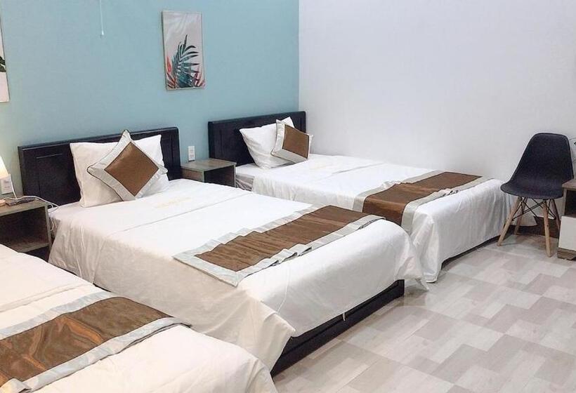 スタンダードトリプルルーム, Hoa Mai Plus Hostel