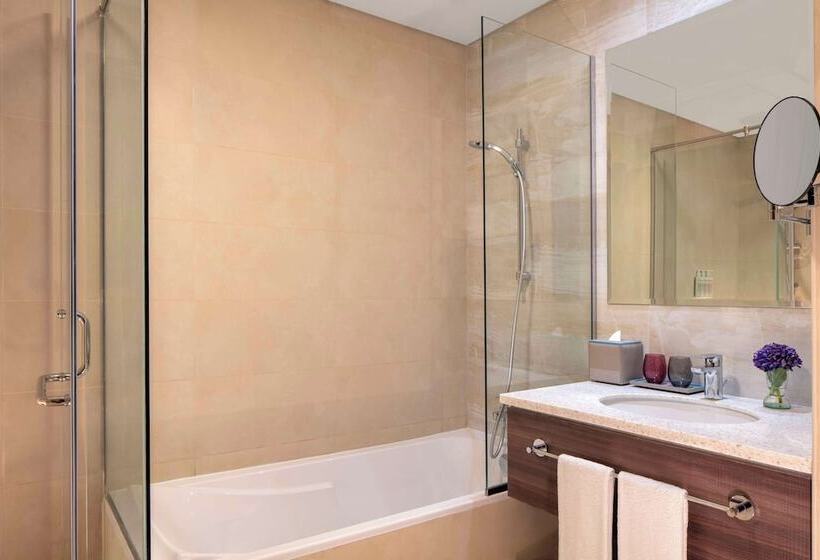 Апартаменты Superior 2 Спальни, Avani Plus Palm View Dubai Hotel & Suites