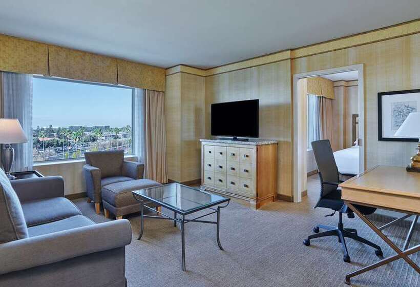 سوئیت با تخت بزرگ, Hilton Beijing Wangfujing