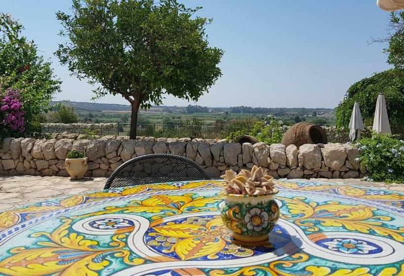 Семейный Номер, La Corte Del Sole