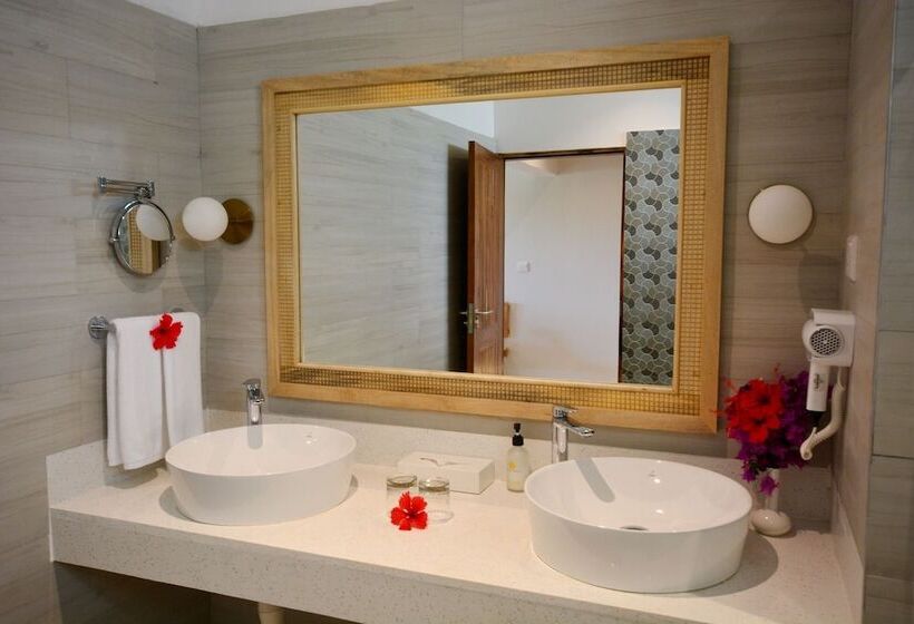 디럭스 룸 바다 전망, Neptune Pwani Beach Resort & Spa Zanzibar  All Inclusive